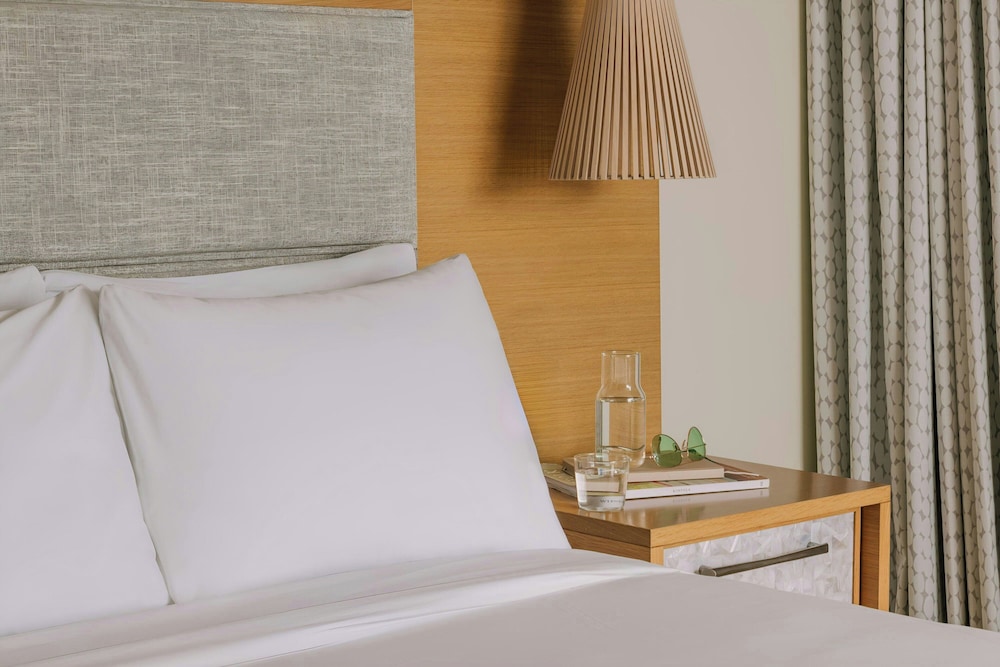 The Abbey Hotel Miami Beach Sonder by Marriott Bonvoy - photo 13