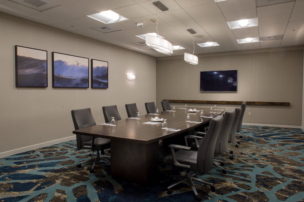 Crowne Plaza Ventura Beach by IHG - photo 111