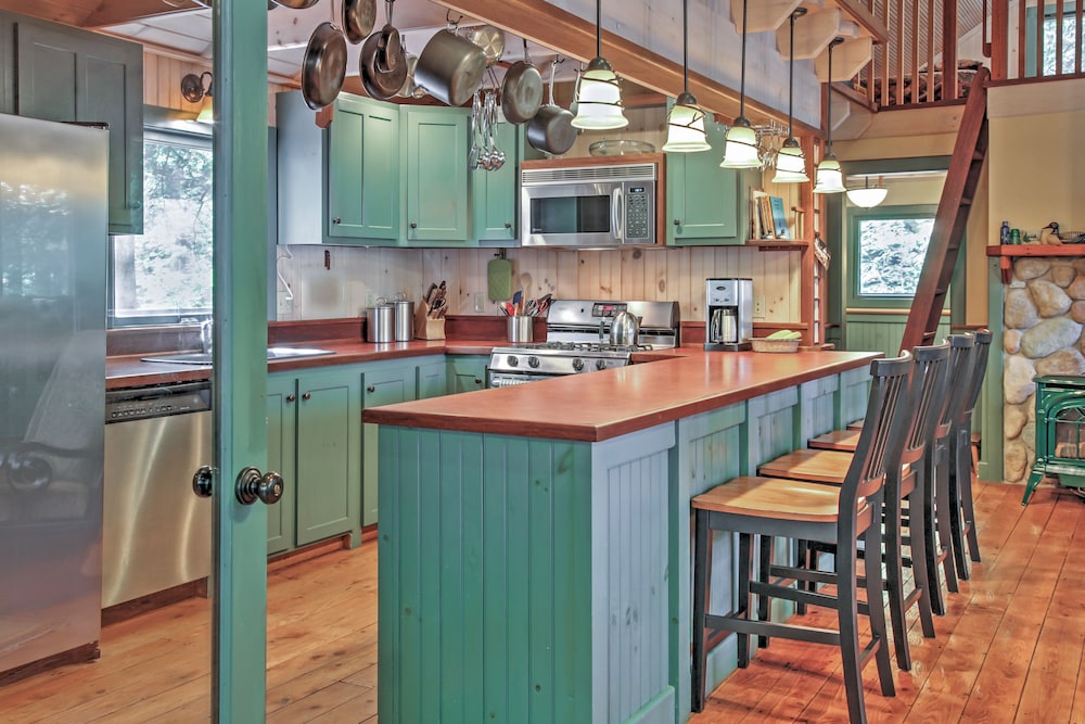 Waterfront Denmark Complex with Dock on 12 Acres — Denmark — photo 4