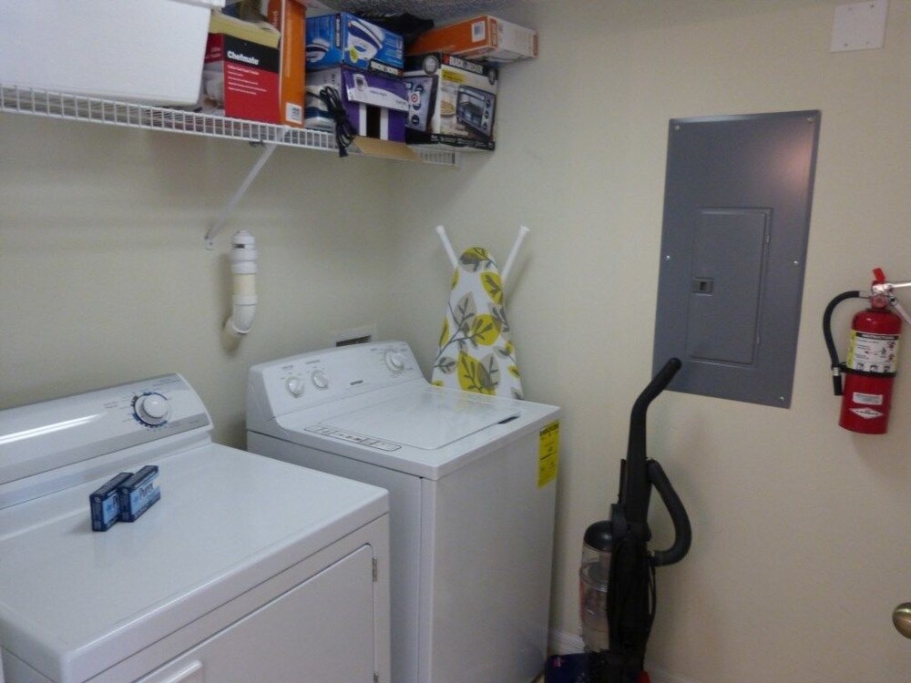 Emerald Island Resort 8504 Three Bedroom Townhome - photo 14