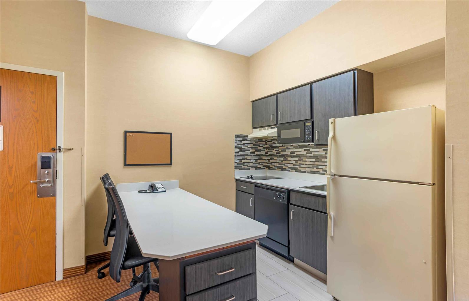 Extended Stay America Suites Lancaster County - photo 36