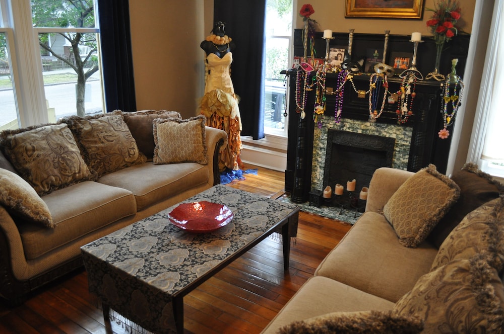 The Mardi Gras House - photo 65