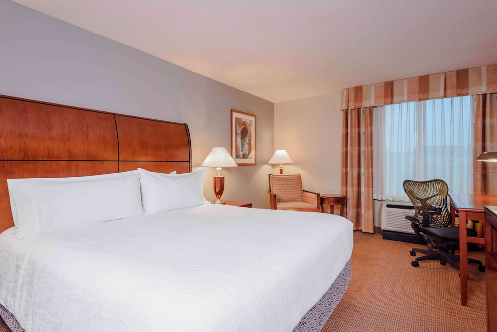 Hilton Garden Inn Independence - photo 13