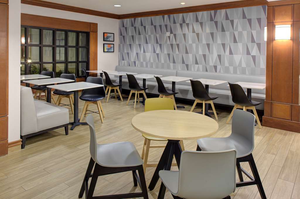 HYATT house Boston Burlington - photo 4