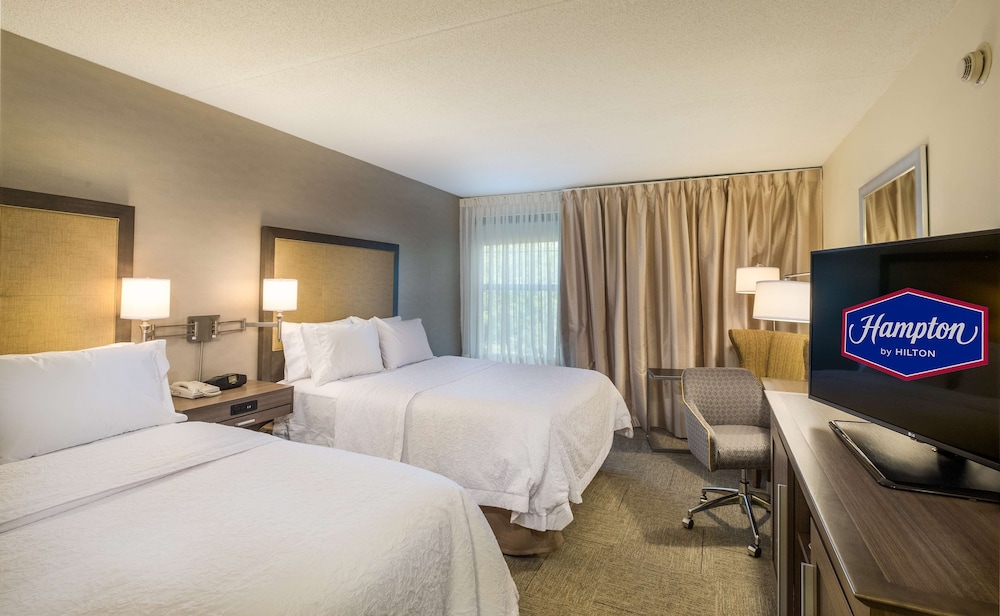 Hampton Inn Waterville - photo 18