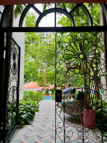 La Habana Hua Hin Condo Pool View 1 Bed Room — 4-Star Luxury Hotel in Hua Hin, Thailand