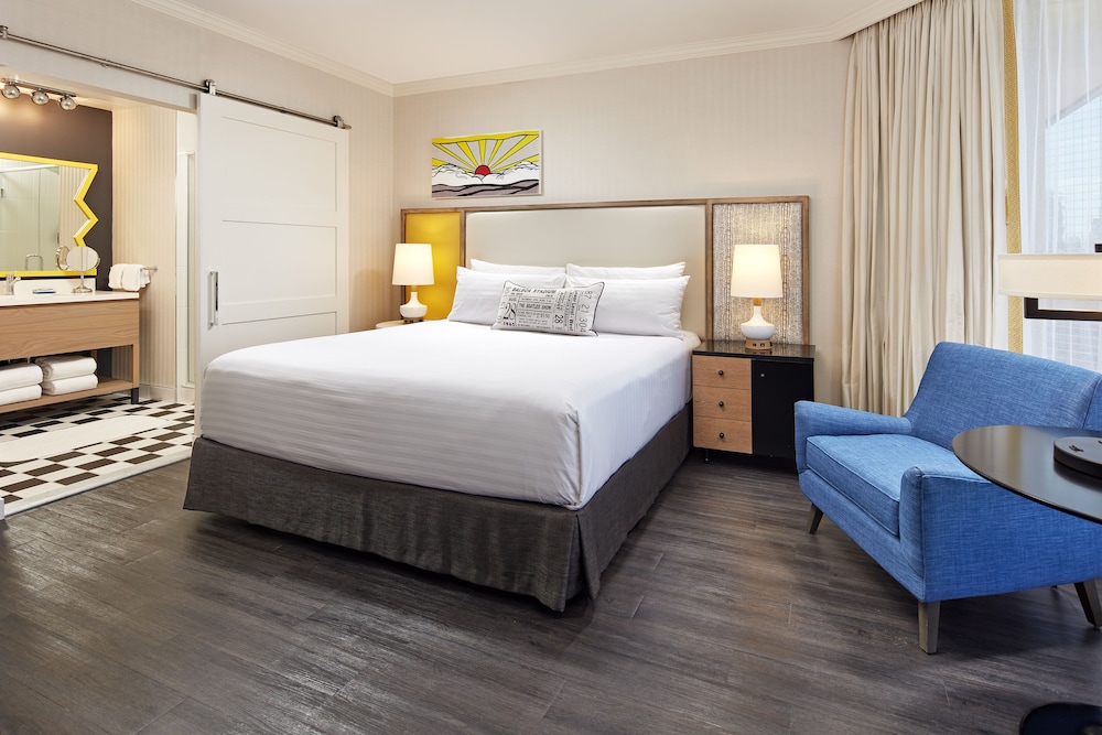 The Bristol Hotel San Diego - photo 18