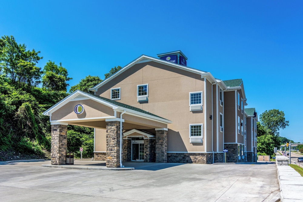 Cobblestone Hotel & Suites Erie in Erie, United States