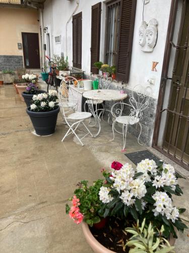 Room Saronno B&B — 4-Star Luxury Hotel in Saronno, Italy