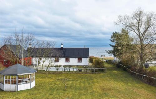3 Bedroom Nice Home In Borrby — Simrishamn — photo 2