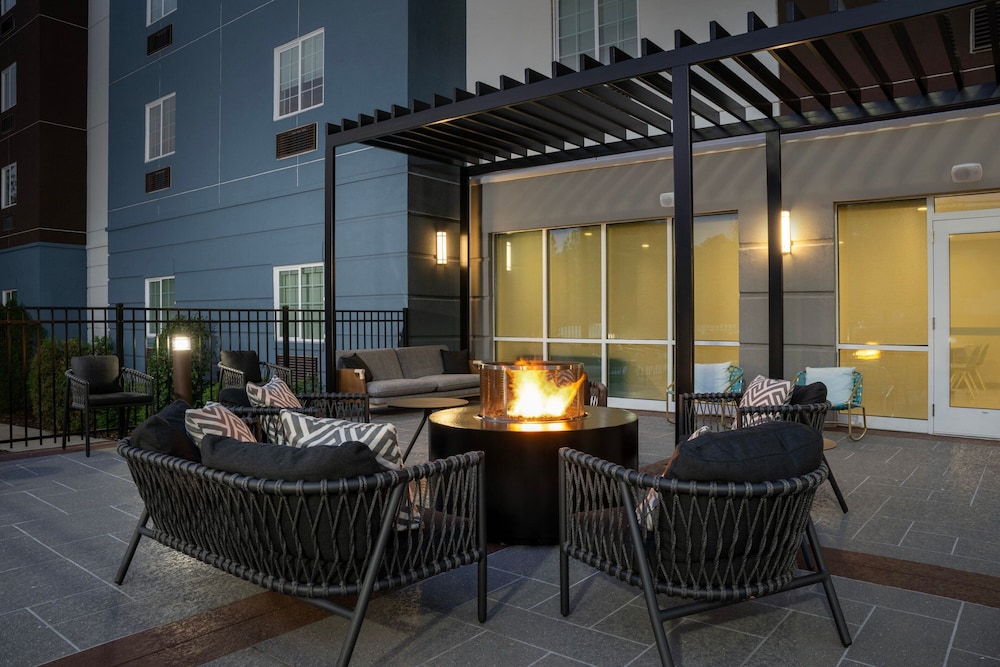 TownePlace Suites by Marriott Birmingham South - photo 31