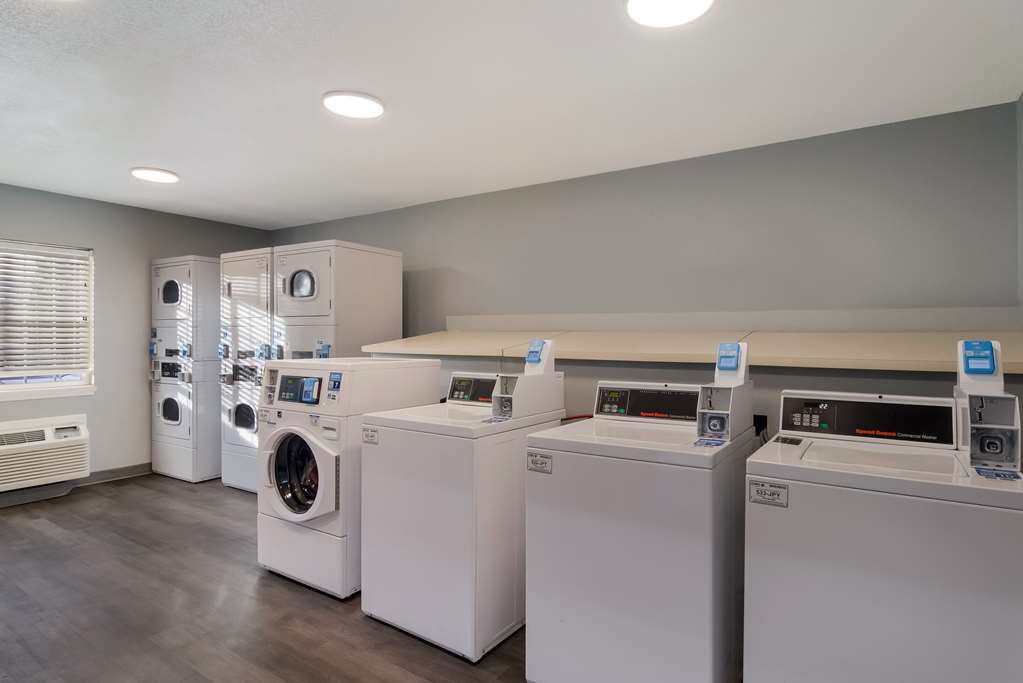 MainStay Suites Omaha Old Mill - photo 19