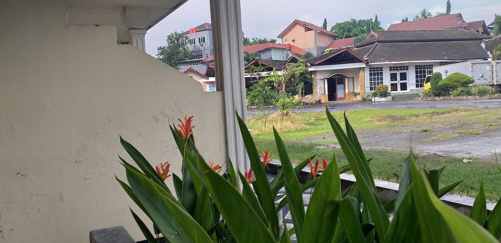 Intan Hotel by MyHome Hospitality in Purwakarta, Indonesia