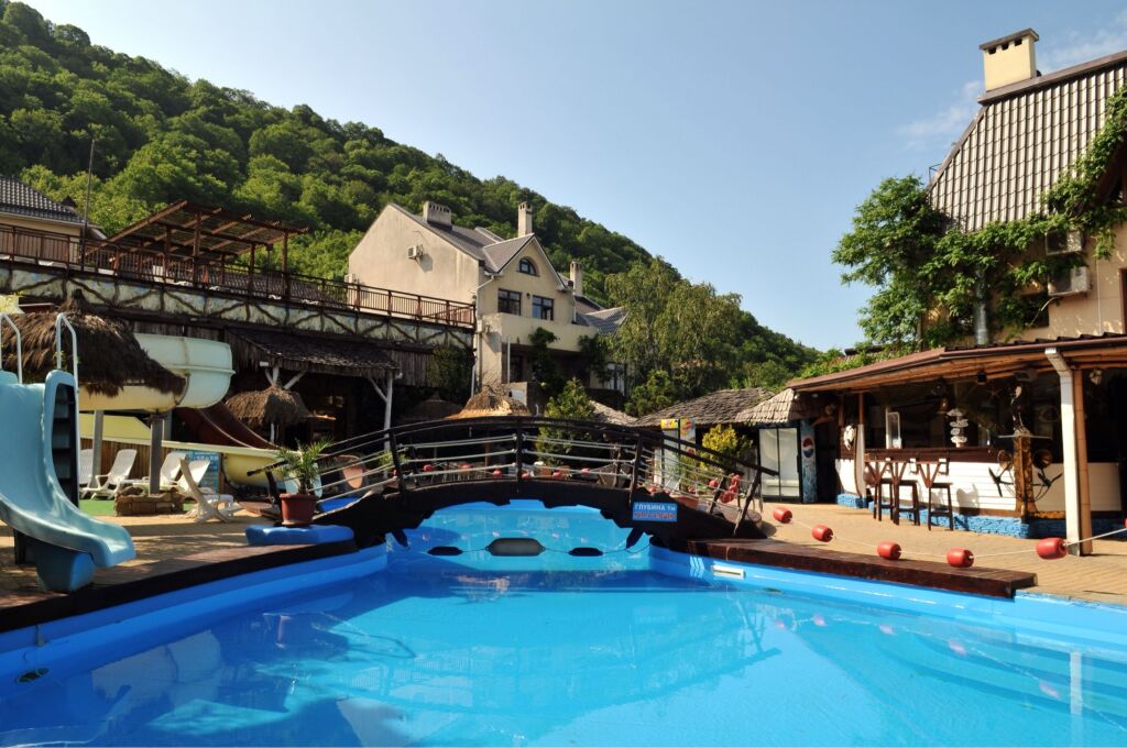 Oasis Hotel — hotel in Arkhipo-Osipovka