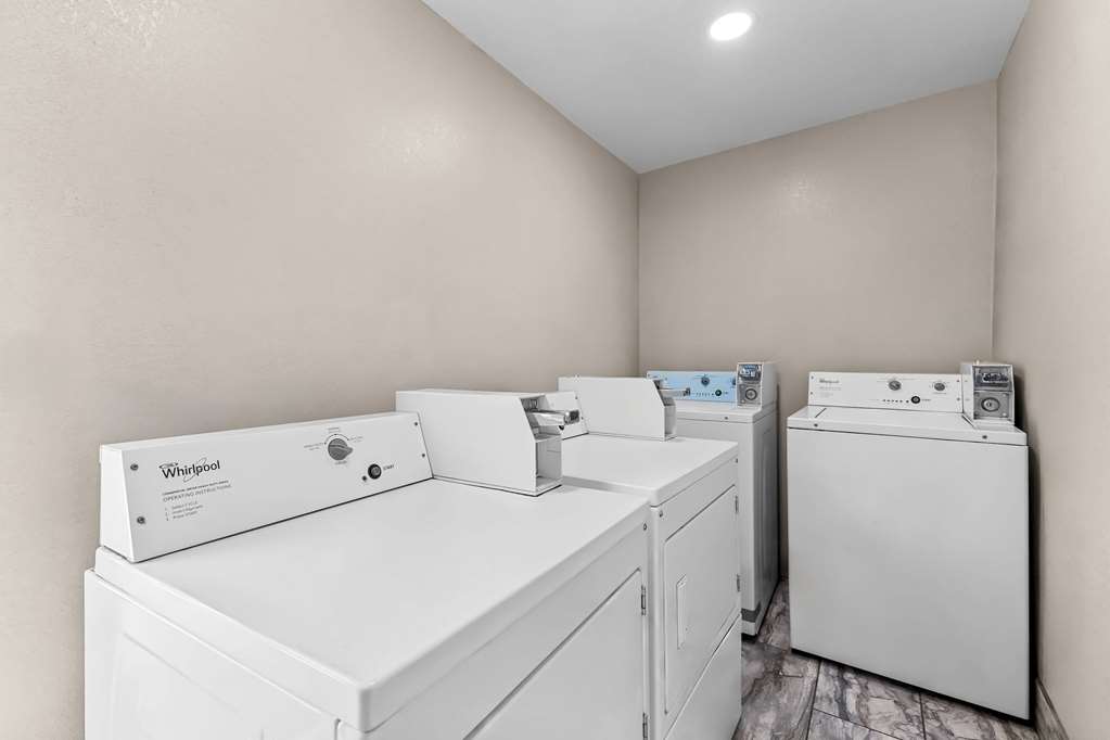 Days Inn by Wyndham Buckeye - photo 35