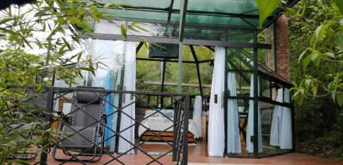 Cristal House Mountain View — Heredia — photo 2