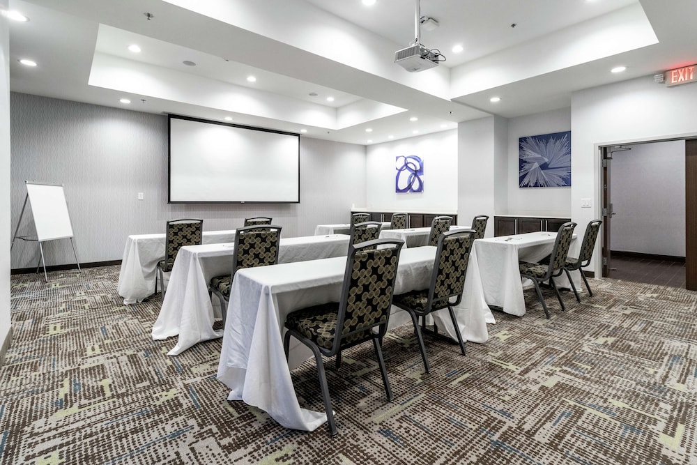 Hampton Inn Locust Grove - photo 27