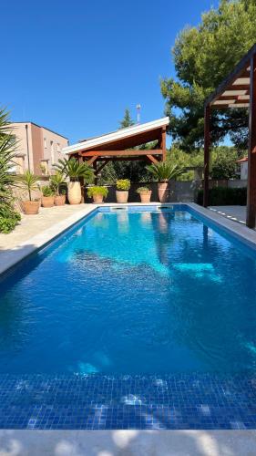 Pine Tree Villa — 4-Star Luxury Hotel in Pakostane, Croatia