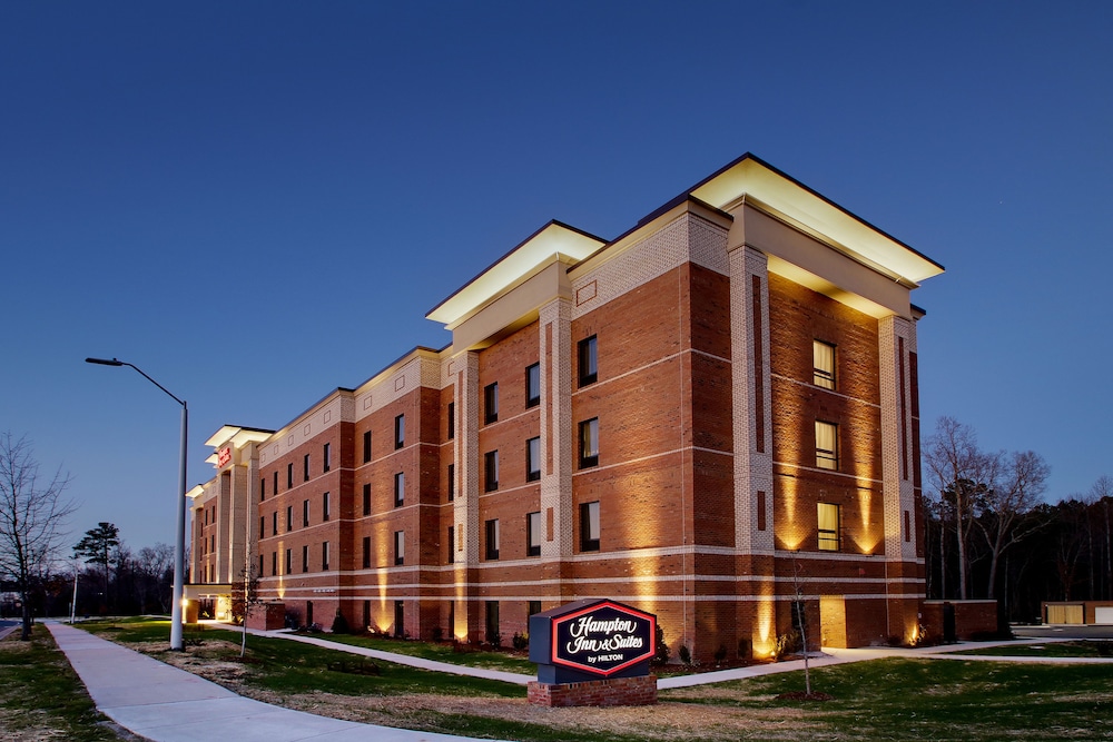 Hampton Inn & Suites Knightdale Raleigh - photo 67