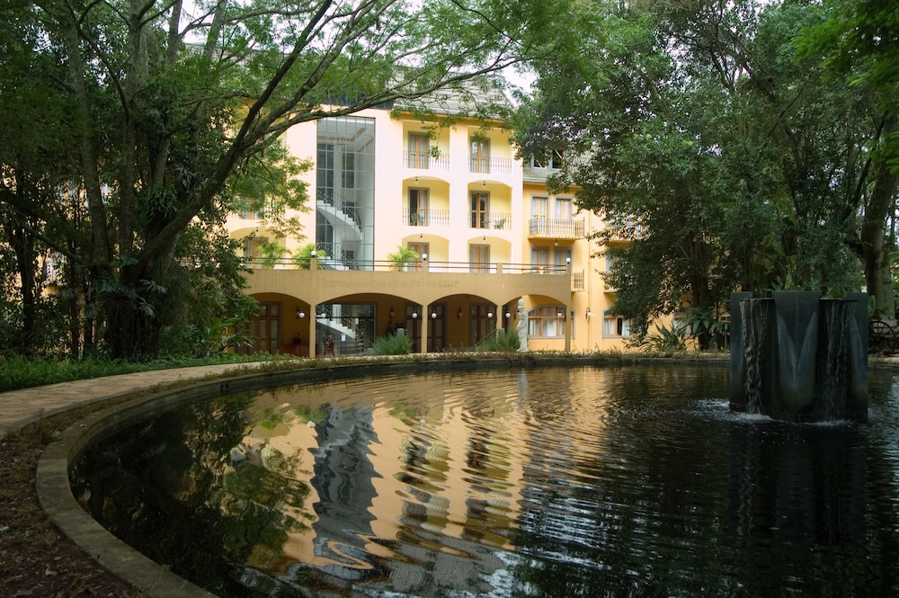 Hotel Paradies — hotel in Jarinu