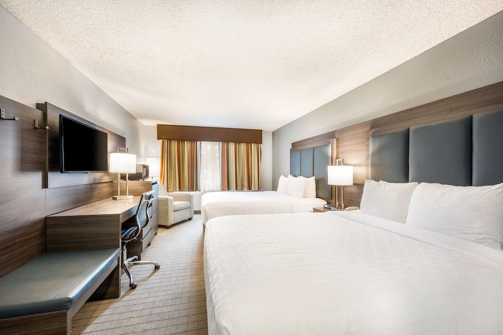 SureStay Hotel by Best Western SeaTac Airport North - photo 14