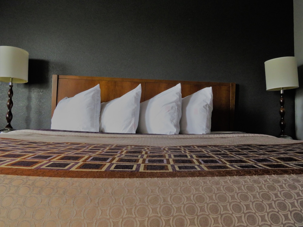 Travelodge by Wyndham Walterboro - photo 21