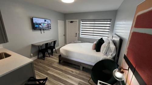 Oceano Suites Daytona Beach - photo 5