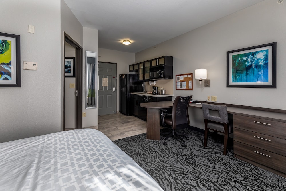 Candlewood Suites Knoxville Airport Alcoa by IHG - photo 25