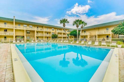 Adorable Turtles Nest 115 Free Activities Included — 4-Star Luxury Hotel in Fort Walton Beach, United States