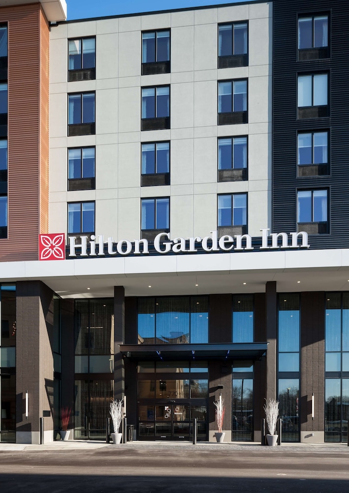 Hilton Garden Inn Madison Downtown - photo 59