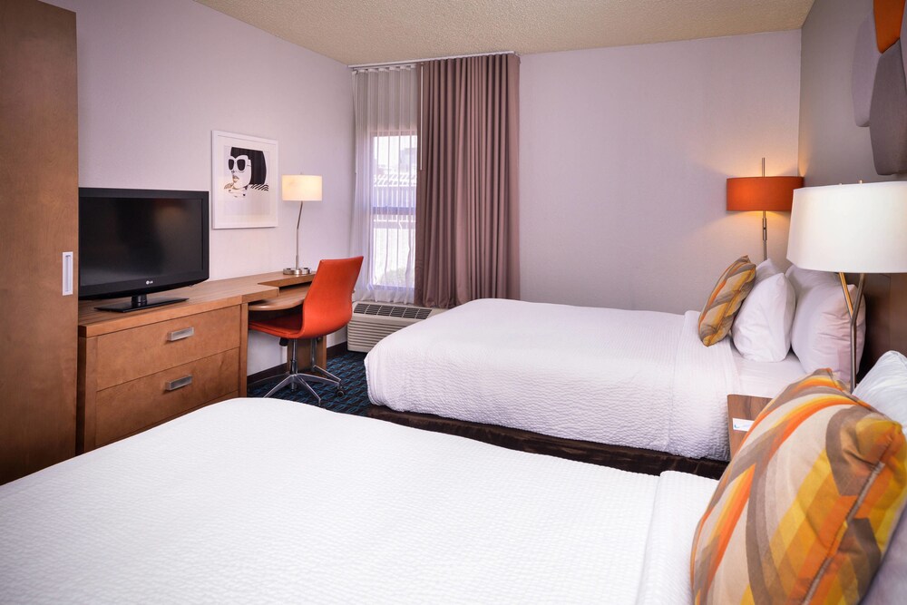 Fairfield Inn Las Vegas Convention Center - photo 6