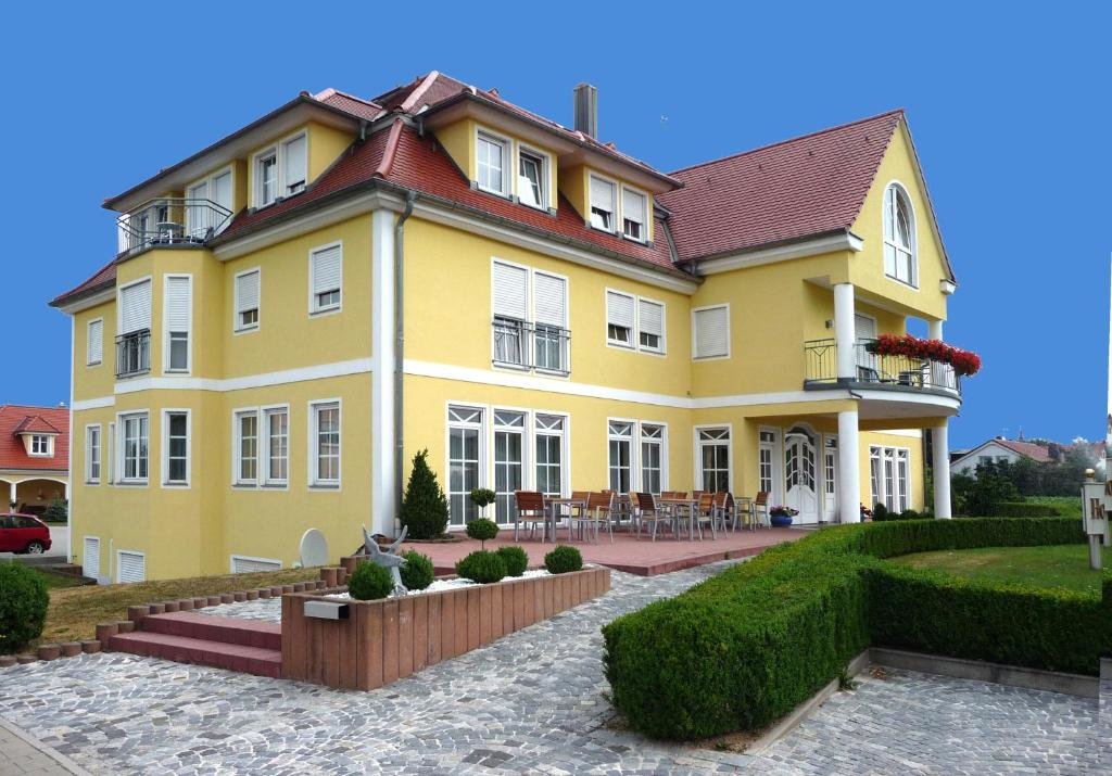 Hotel Bachwiesen - last minute hotel in Langensendelbach