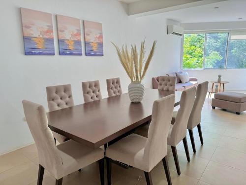 Niza Lo Mejor En Barbasquillo — 4-Star Luxury Hotel in Manta, Ecuador