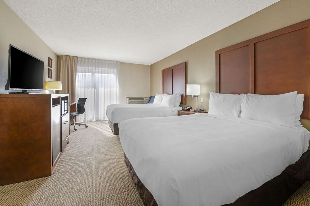 Comfort Inn & Suites Indianapolis Northwest College Park - photo 25