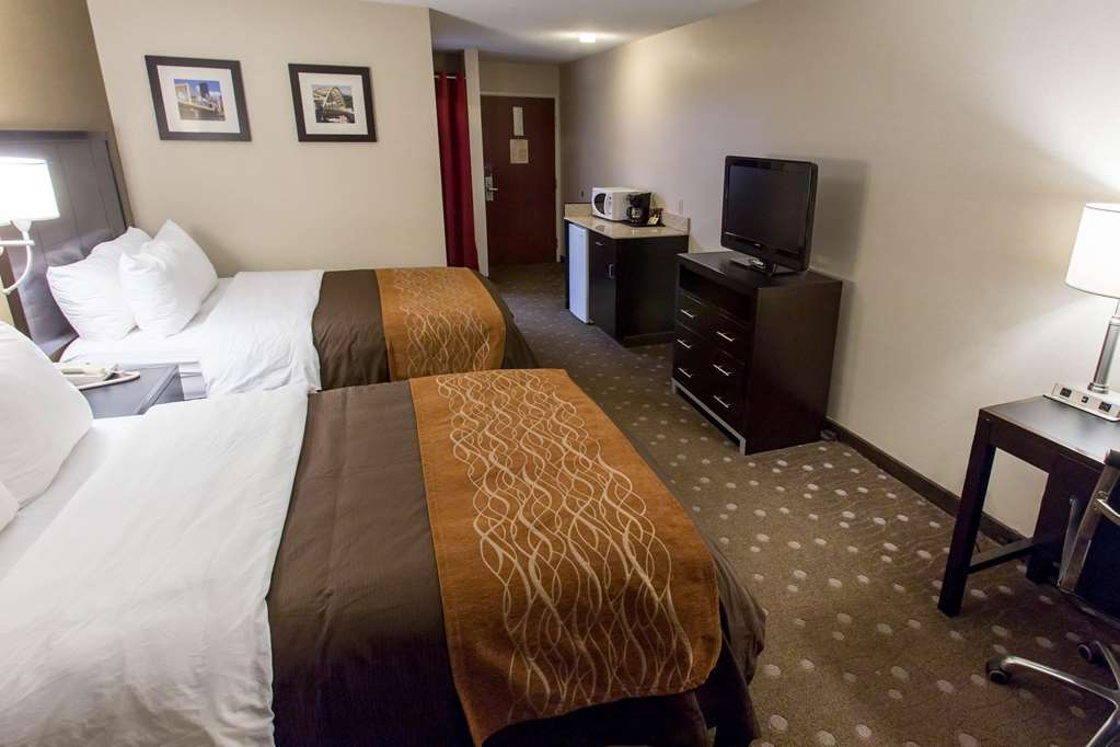Comfort Inn Pittsburgh Crafton - photo 10
