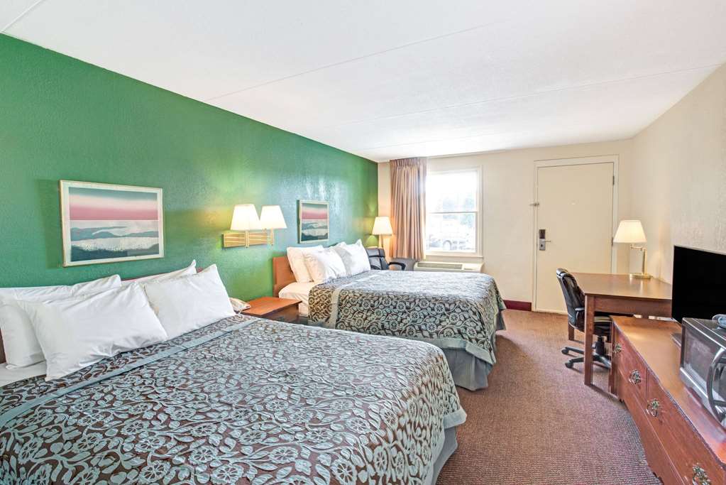 Days Inn by Wyndham Lincolnton - photo 16