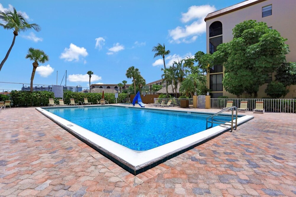 Anglers Cove E 503 - photo 15