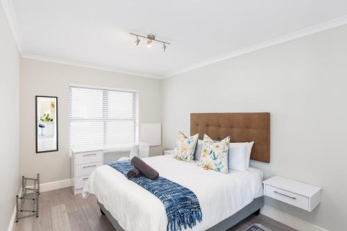 Paragon Devils Peak 3 Bed 2 Bath