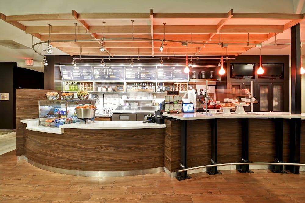 Courtyard by Marriott Dallas Medical Market Center - photo 28