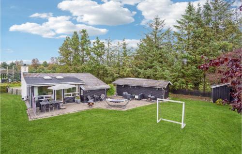 2 Bedroom Stunning Home In Hals — 4-Star Luxury Hotel in Hals, Denmark