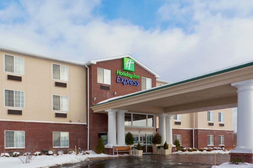 Holiday Inn Express Hotel & Suites Ashtabula Geneva by IHG — hotel in Ashtabula