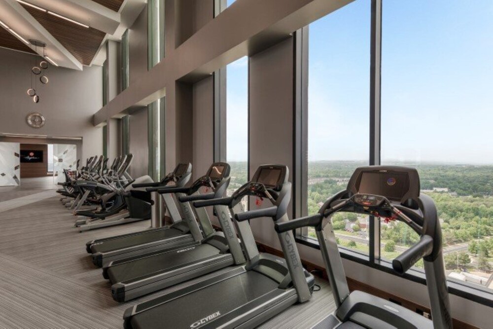 Global Luxury Suites at Reston Town Center - photo 87