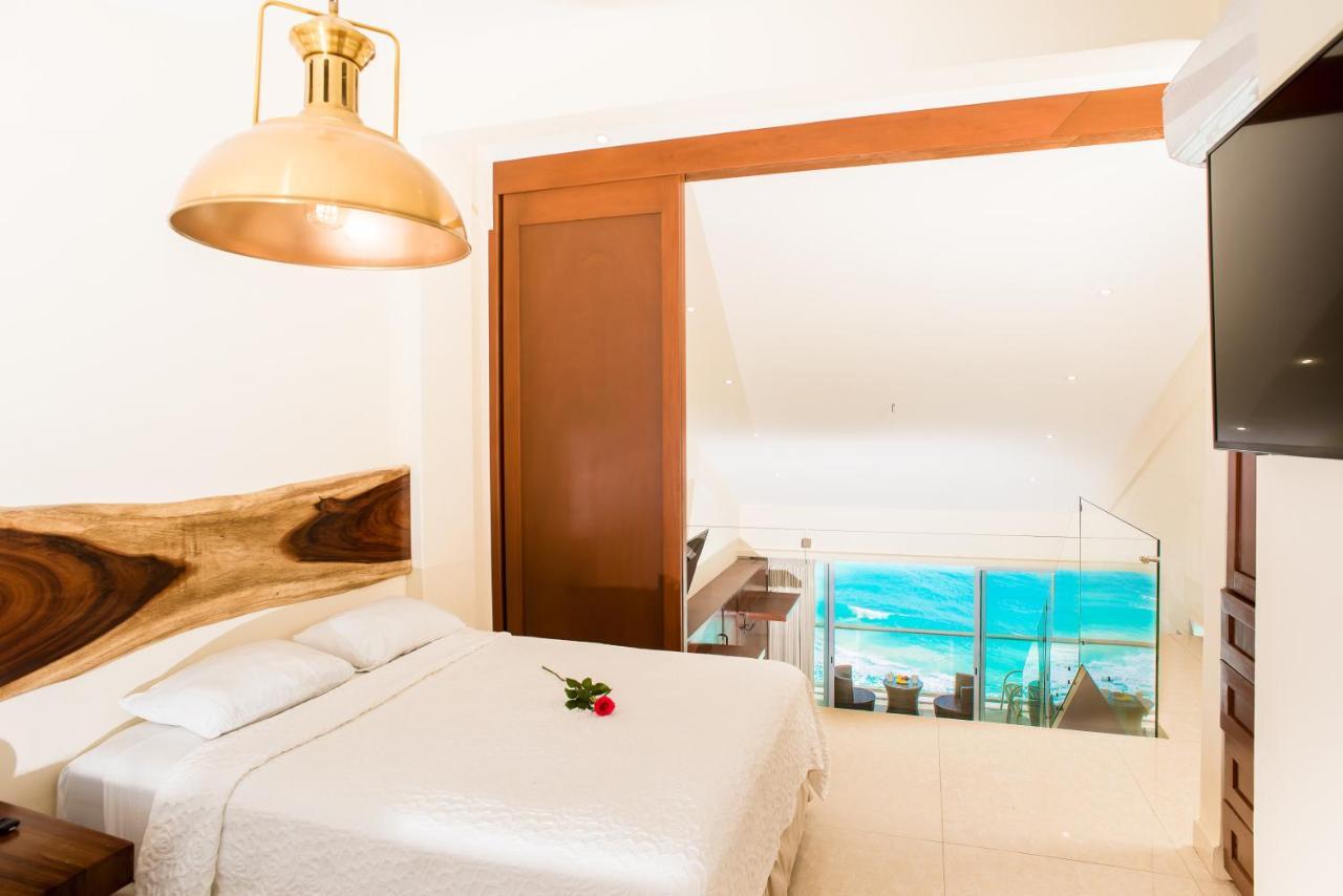 2 Story Oceanfront Penthouses on Cancun Beach in Cancun, Mexico