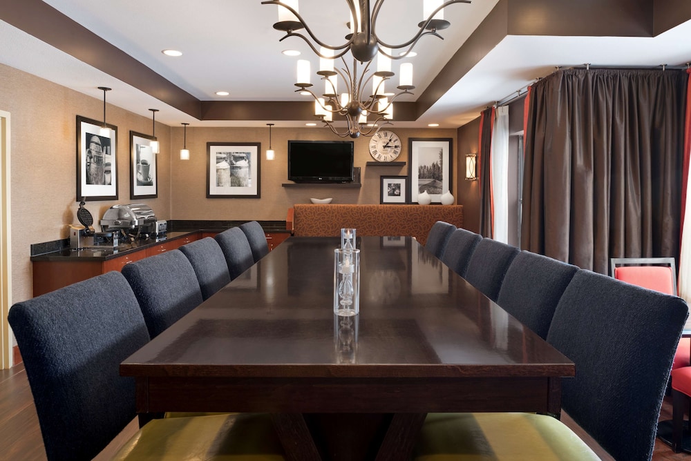 Hampton Inn Minneapolis St. Paul Woodbury - photo 2