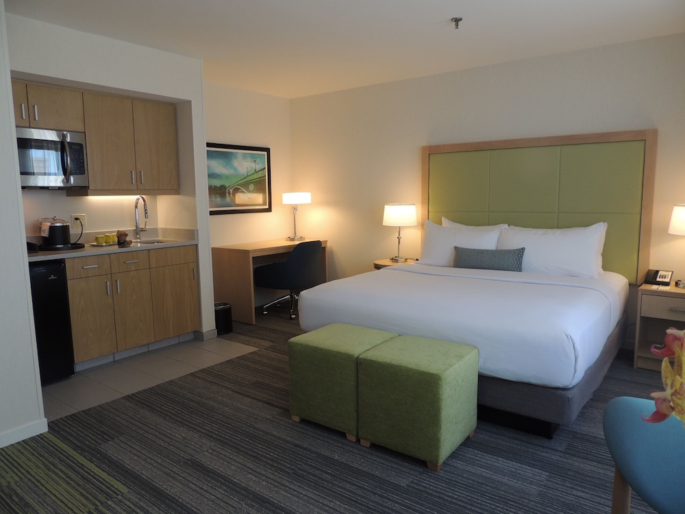 The Inn at Longwood Medical - photo 11