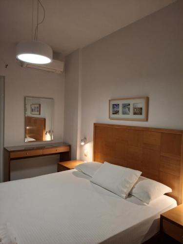 Erodios Apartments — 4-Star Luxury Hotel in Karystos, Greece