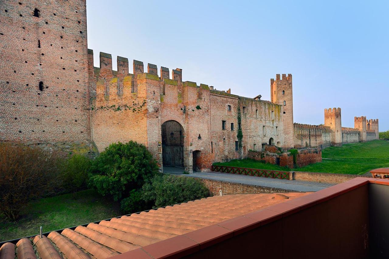 Sotto Le Mura — 4-Star Luxury Hotel in Montagnana, Italy