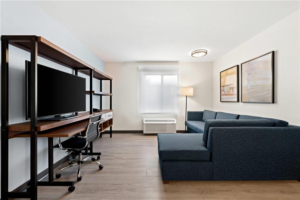 Everhome Suites Huntsville Research Park - photo 35