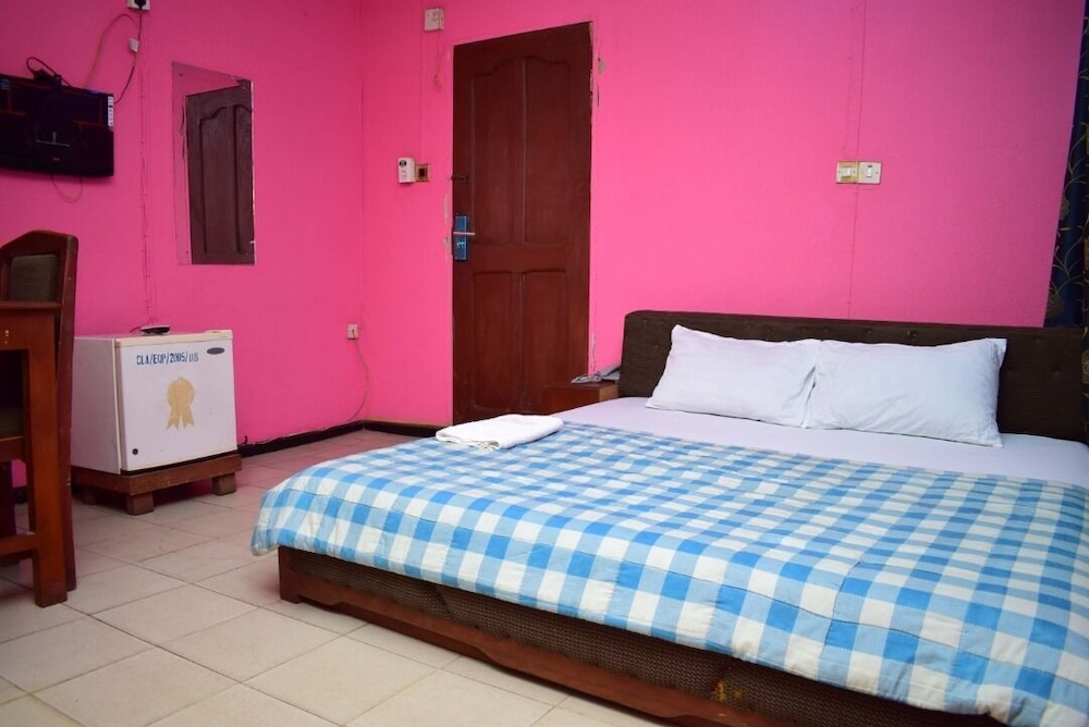 Classic hotel — Ijebu-Ode — photo 4