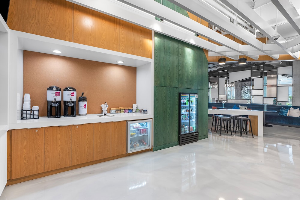 Aloft Fort Lauderdale Airport - photo 40